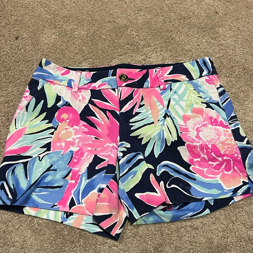 Lily Pulitzer shorts. Size 2